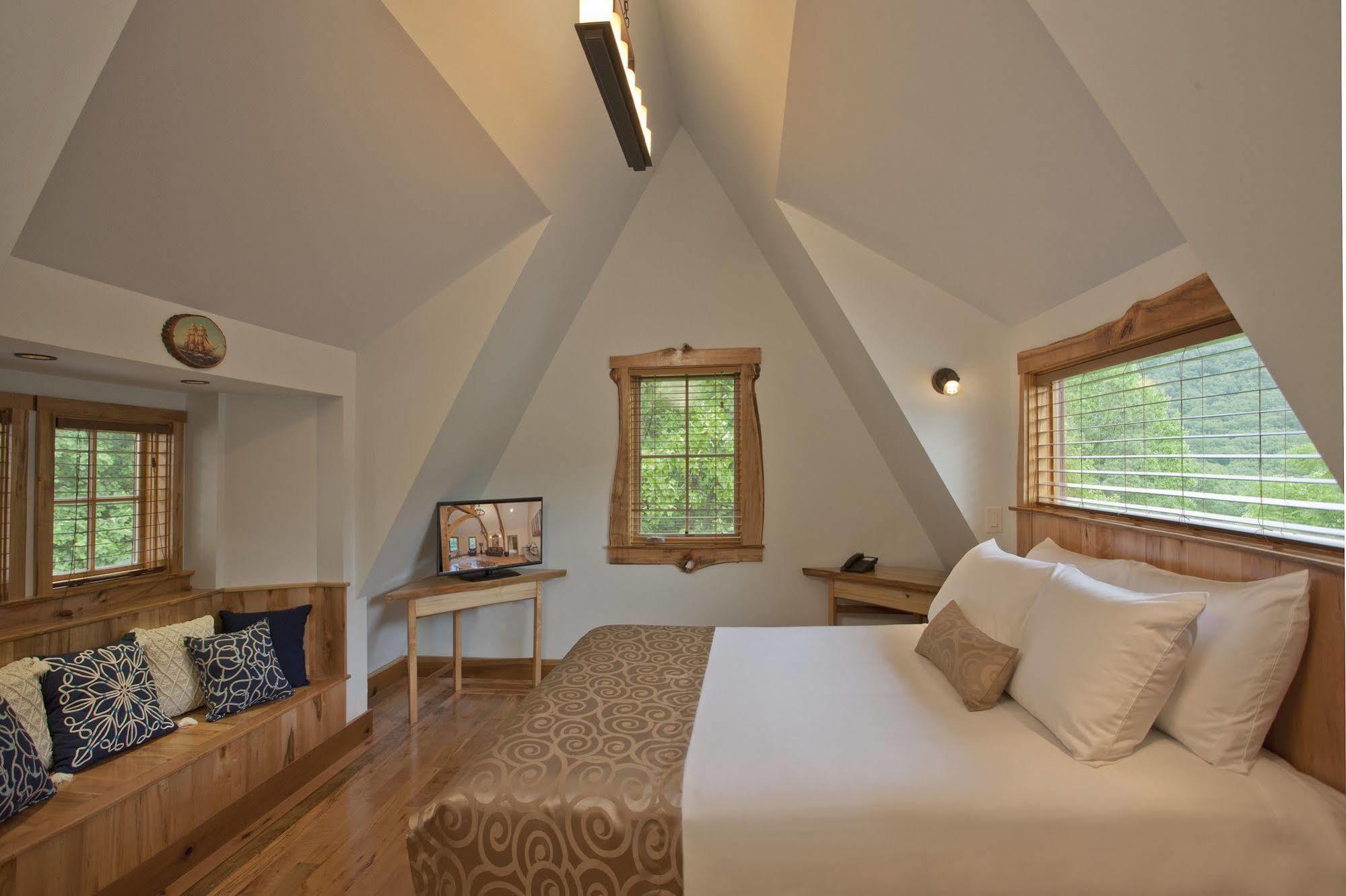 Fenton Inn Nellysford Zewnętrze zdjęcie